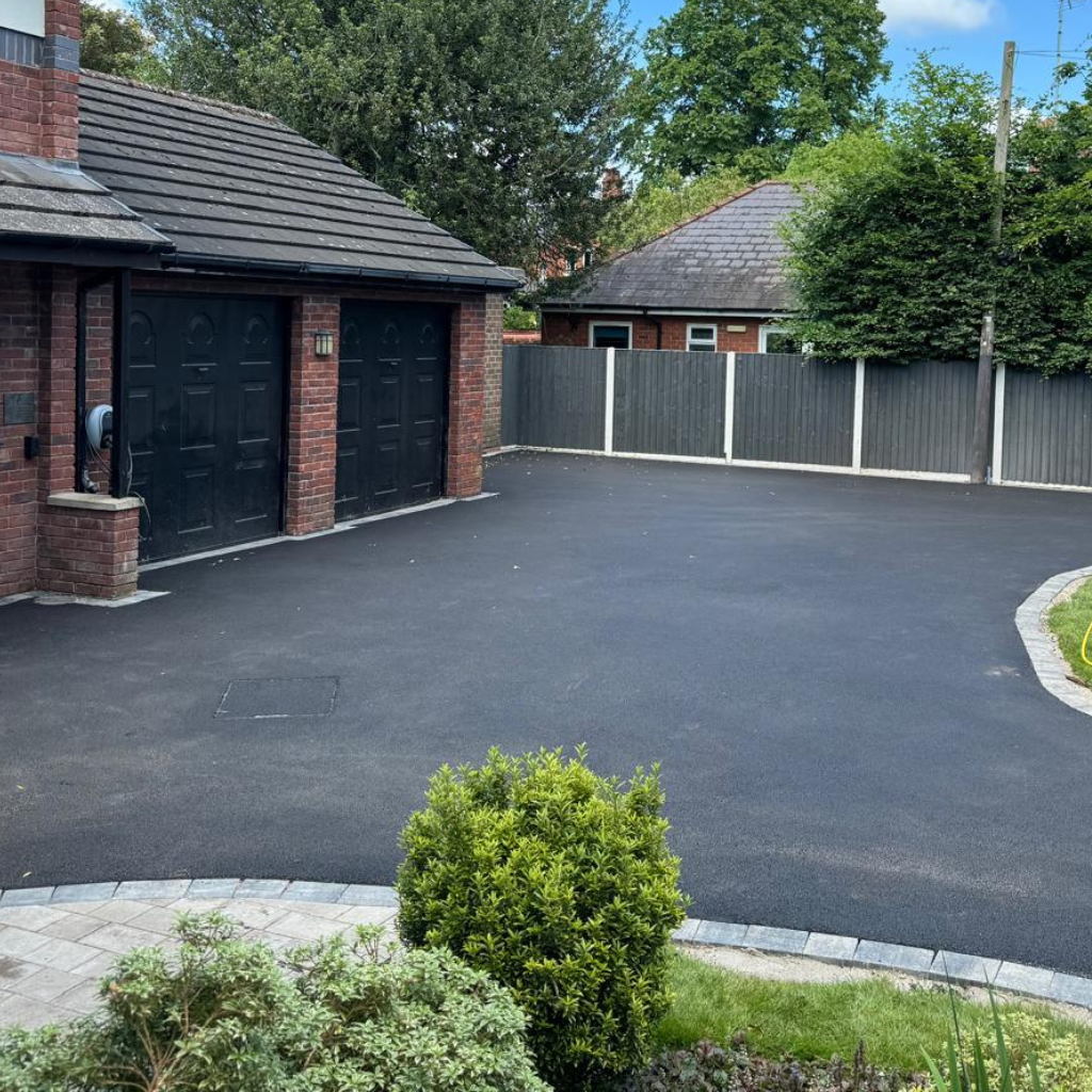 Local Tarmac Driveway Experts in Frodsham